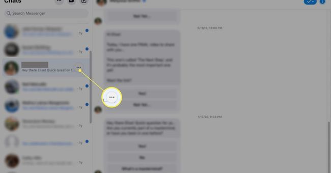 Tres puntos en Chat en el panel izquierdo de la ventana de Facebook Messenger