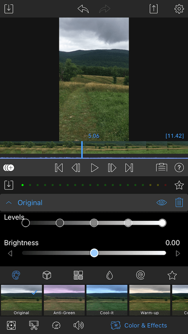 Una captura de pantalla que muestra un video antes de que se haya corregido el color con LumaFX