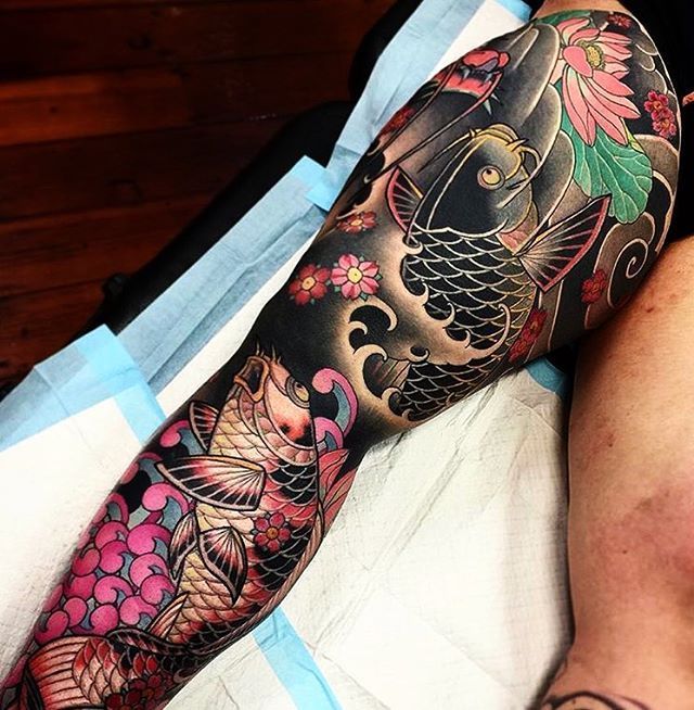 tatuaje tradicional japonés tatuaje de pez koi